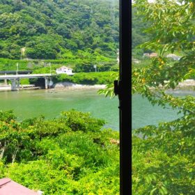 千葉県鴨川の海の見えるペンション アル・モール客室