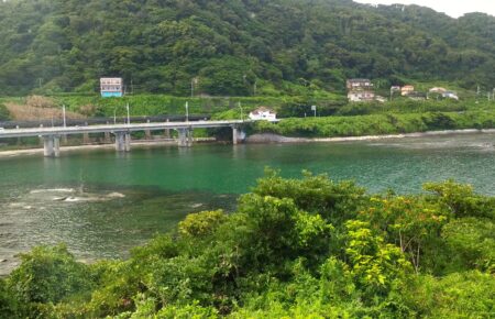 千葉県鴨川の海の見えるペンション アル・モール客室から見える景色