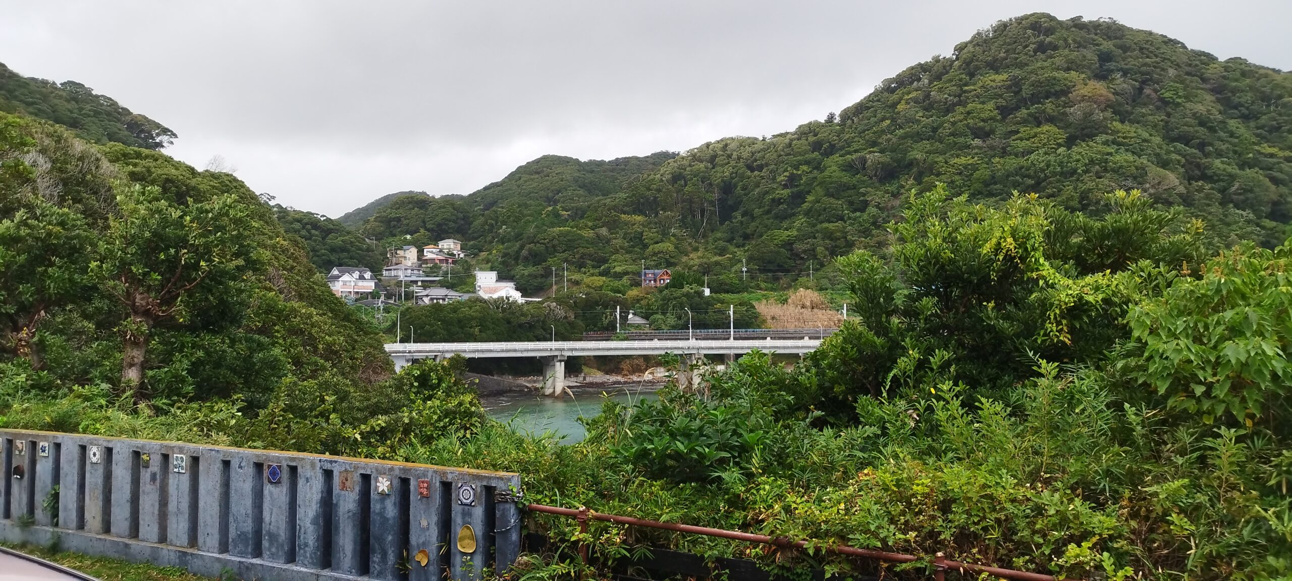 千葉県鴨川の海の見えるペンション アル・モールから見る海、海と自然を感じる鴨川の風景
